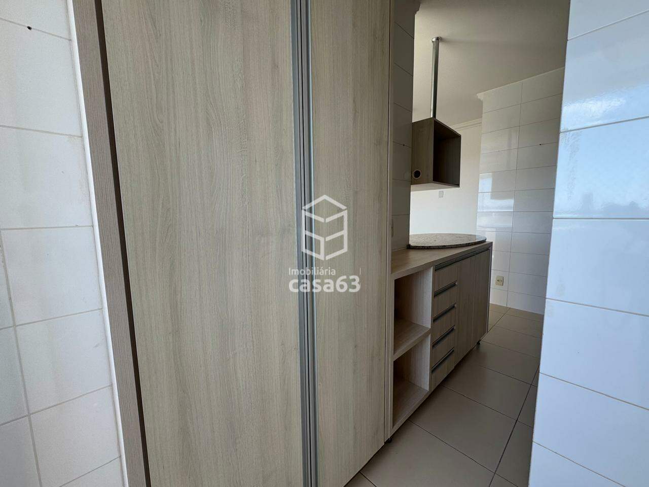 Apartamento à venda no Plano Diretor Sul: área de serviço 
