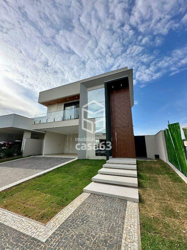 Sobrado em Condominio Alphaville 1 · Palmas