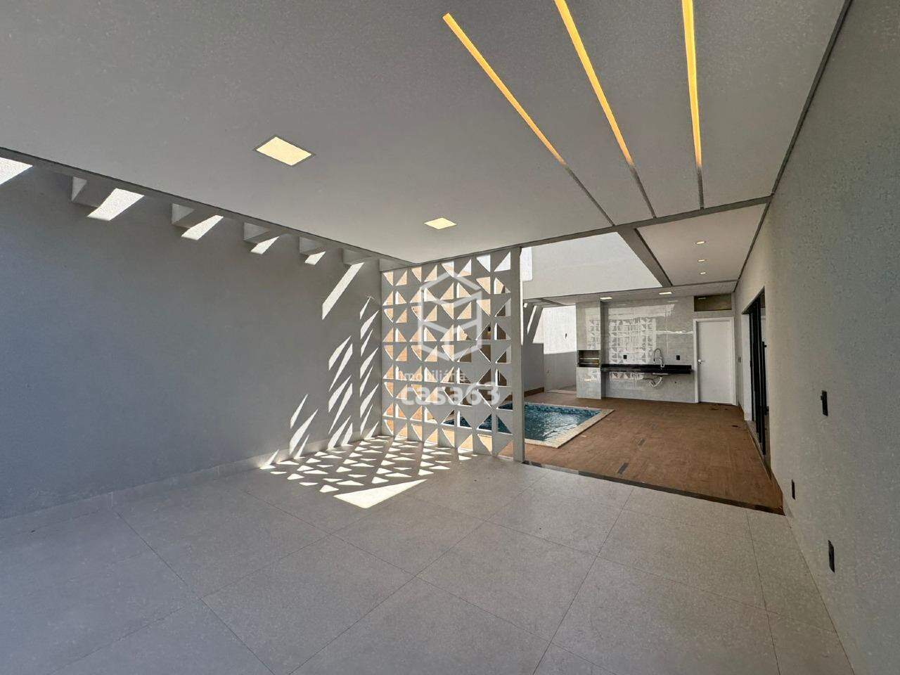 Foto 2 — Casa - 1205 Sul