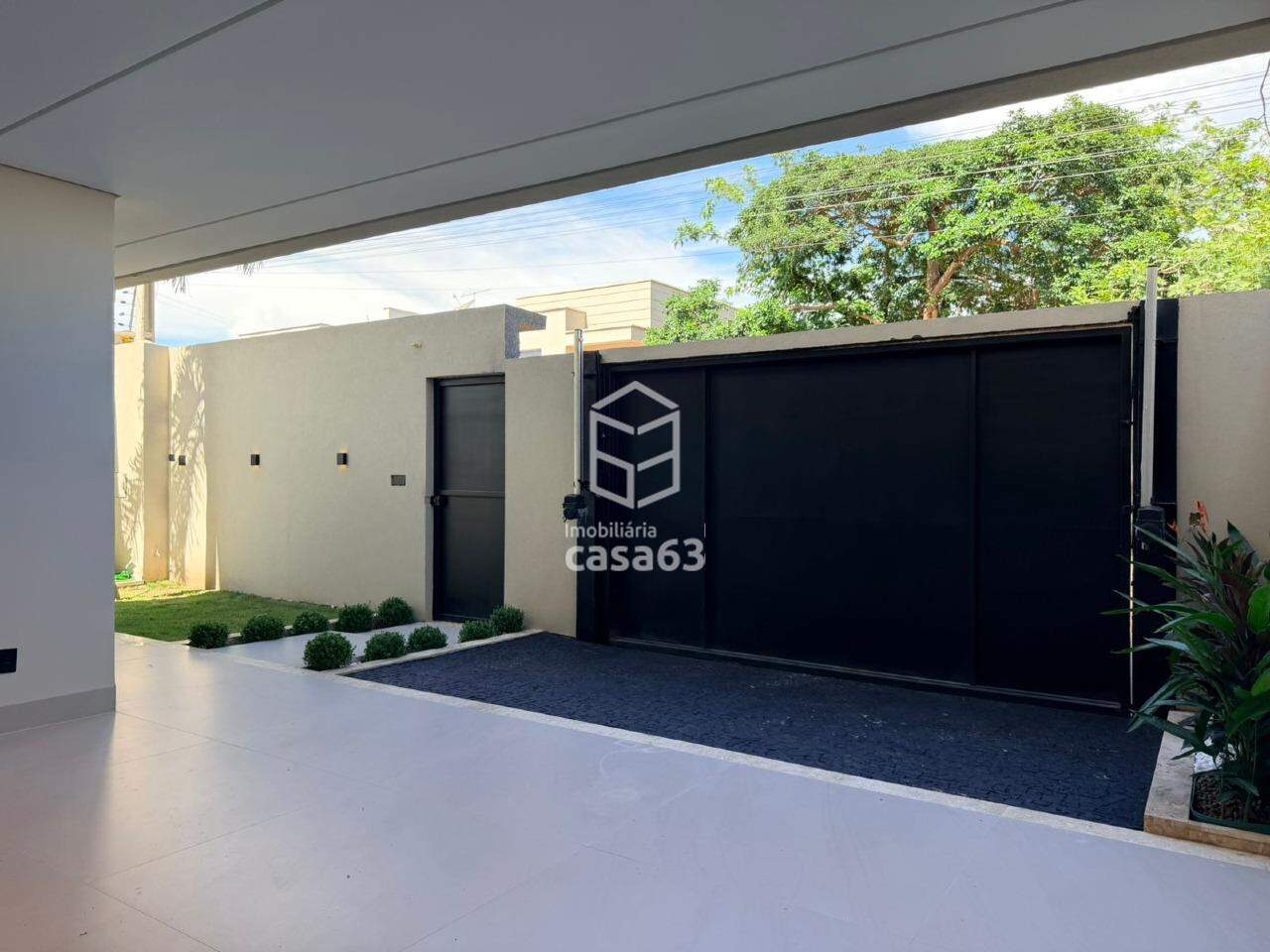 Foto 3 — Casa sobrado alto padrão, 4 suítes – 303 Sul