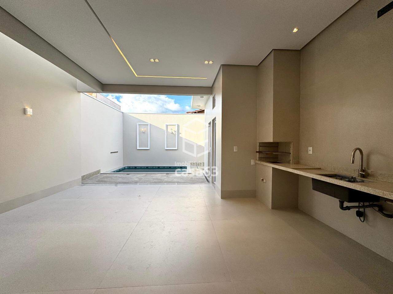 Foto 3 — Casa à venda, 3 quartos, 3 suítes, 3 vagas, 110 NORTE (Arne 14) - Palmas/TO