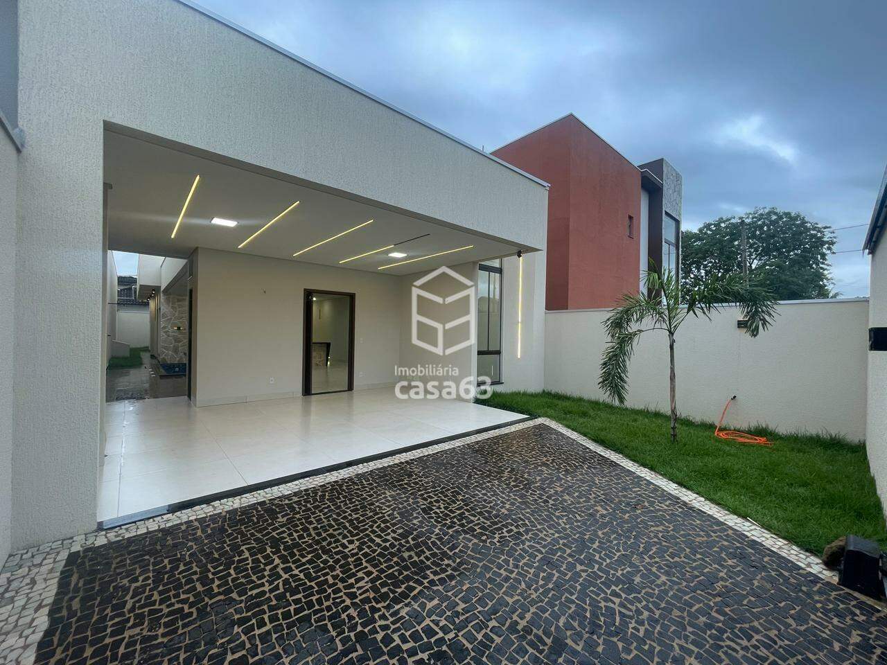 Foto 2 — Casa com 03 suítes plenas + escritório perto da Havan