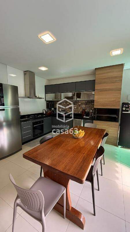 Foto 2 — Sobrado - 606 Sul