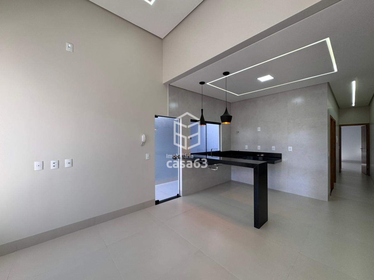 Foto 2 — CASA GEMINADA A VENDA NA 604 N