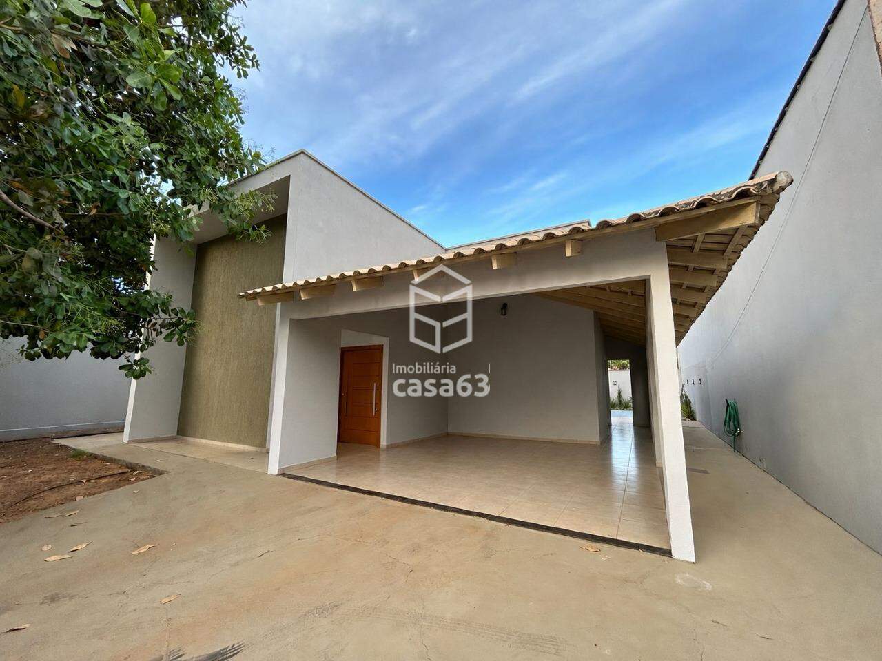 Foto 2 — Casa para alugar na 105 Norte