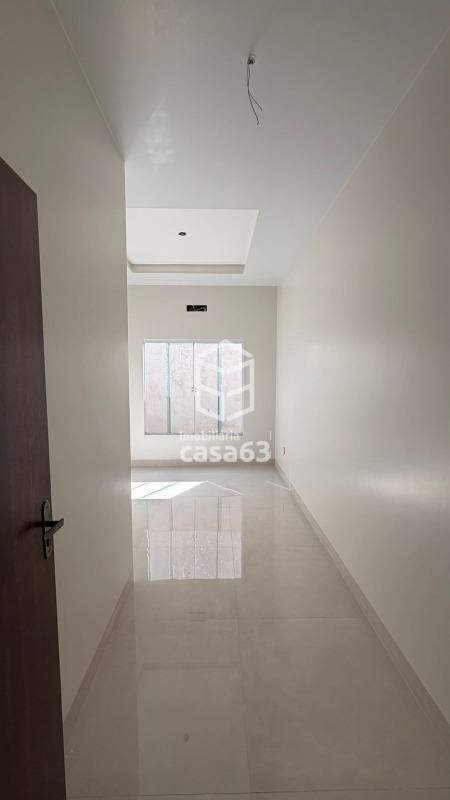 Foto 2 — Casa à Venda | 405 Sul