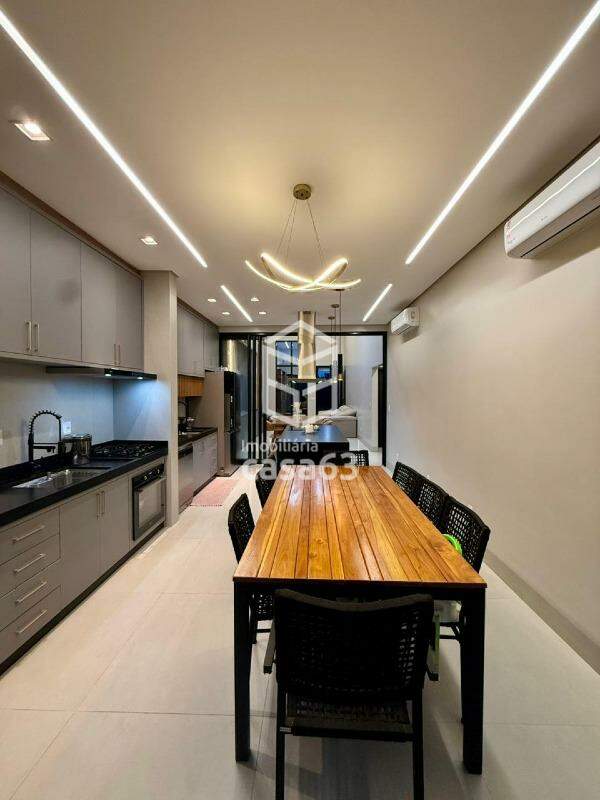 Foto 2 — CASA SEMI NOVA DE ALTO PADRÃO - 1503 Sul