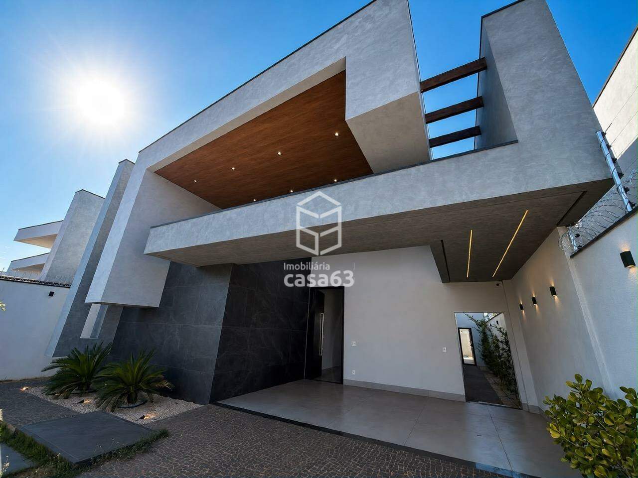 Foto 2 — CASA COM 3 SUÍTES NA 505 SUL