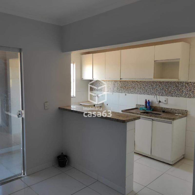 Foto 3 — Apartamento com 2 quartos sendo 1 suite e sacada na 902 Sul