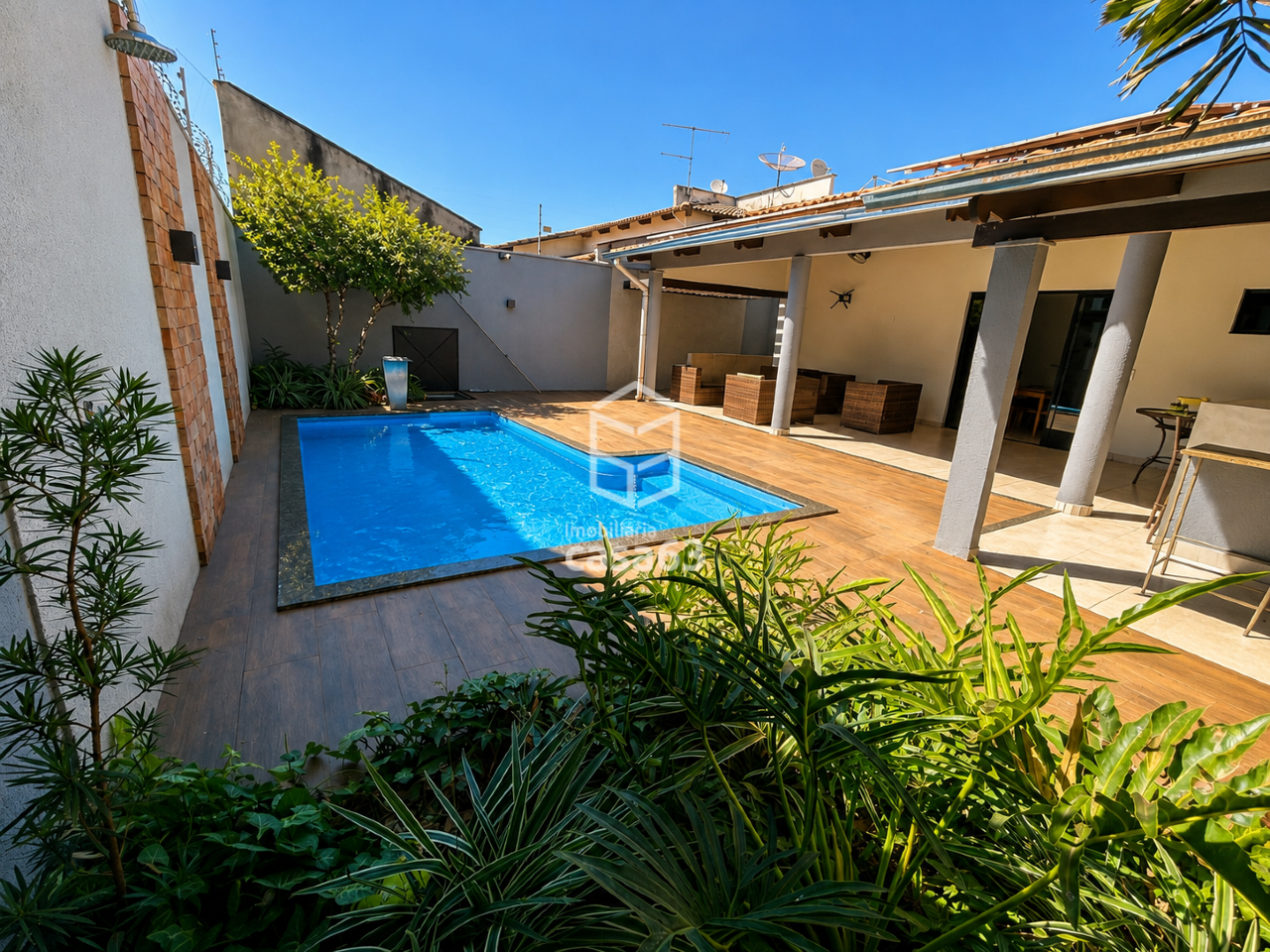 Foto 2 — Casa à venda, 3 quartos, 1 suíte, Plano Diretor Sul - Palmas/TO