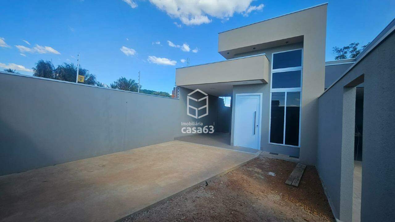 Foto 2 — CASA À VENDA | 3 QUARTOS + CHURRASQUEIRA