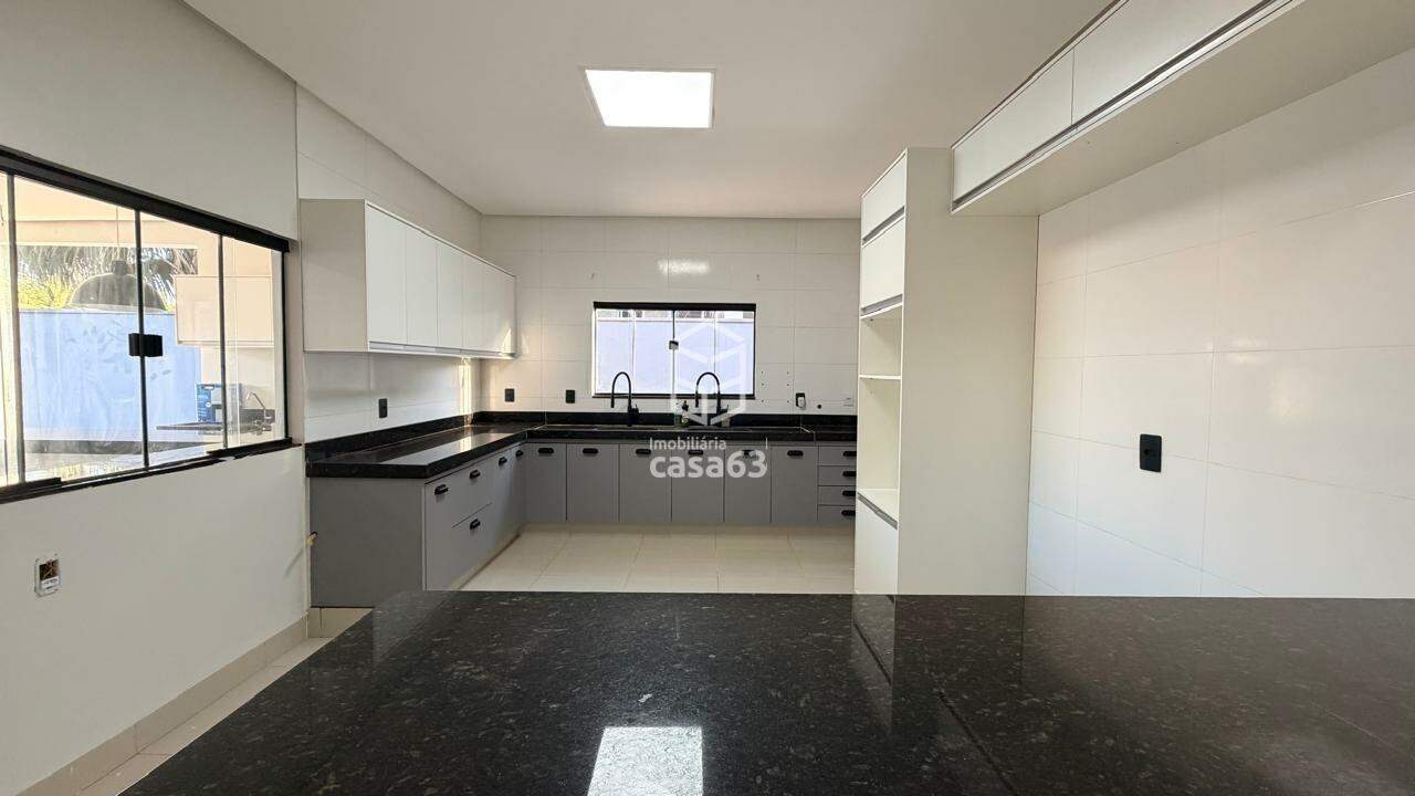 Foto 2 — Casa no Condomínio Polinésia.