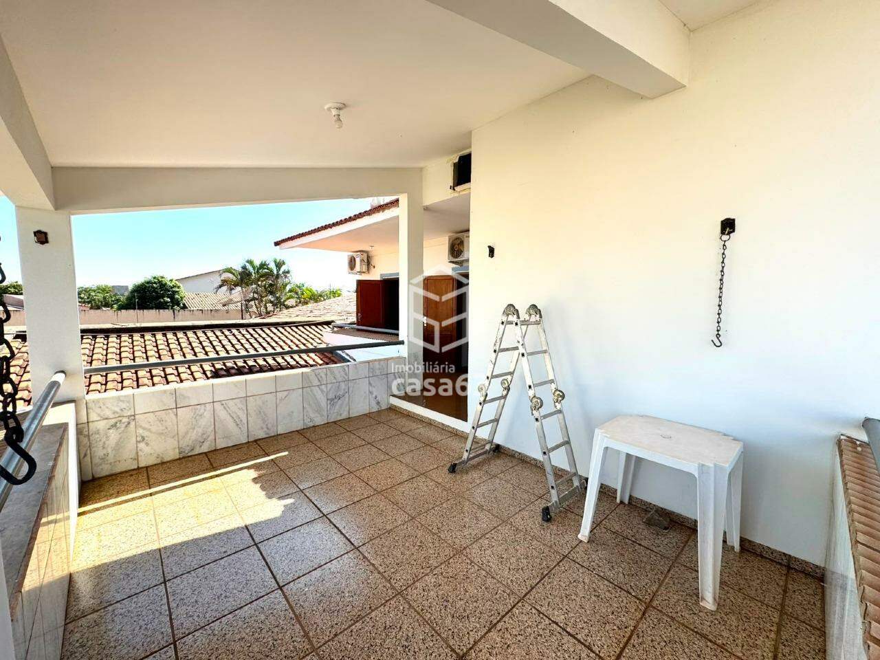 Foto 2 — Sobrado residencial com 5 quartos e 2 suítes à venda no Plano Diretor Norte