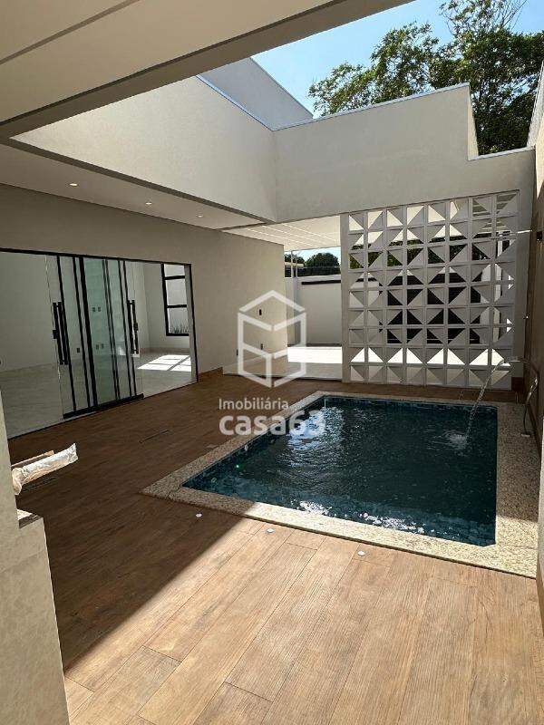 Foto 2 — Casa á venda - 1205 sul