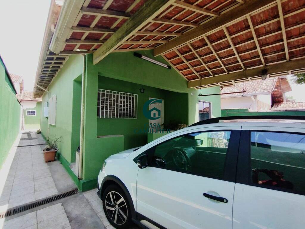 Casa à venda no Parque das Flores: 