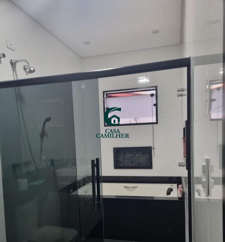 Casa à venda no Piracangaguá: 