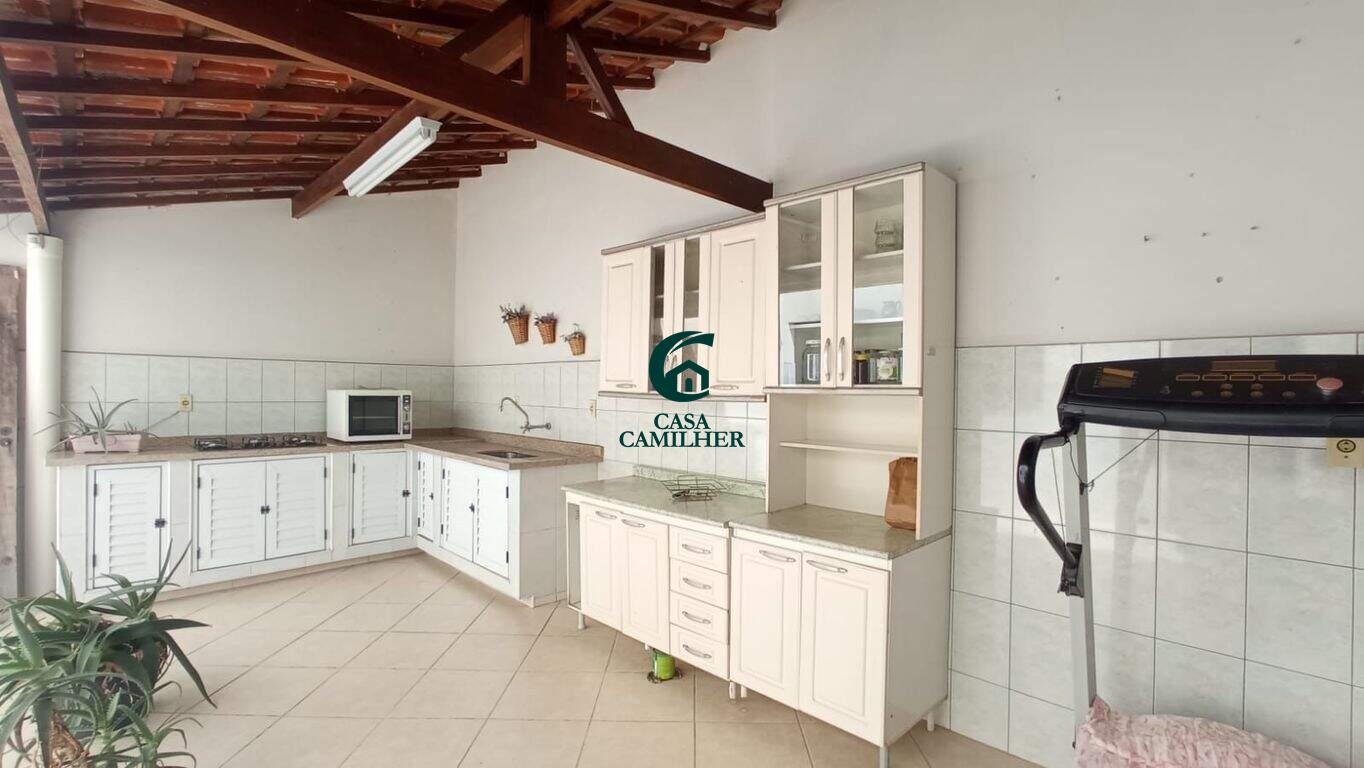 Casa à venda no Jardim Ana Emilia: 