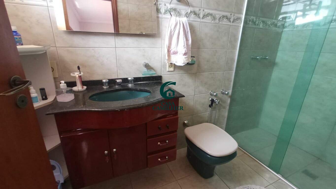 Casa à venda no Jardim Ana Emilia: 