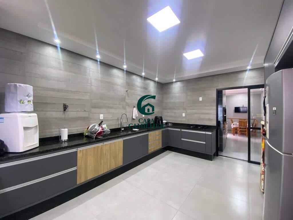 Casa à venda no Residencial Santa Izabel: 