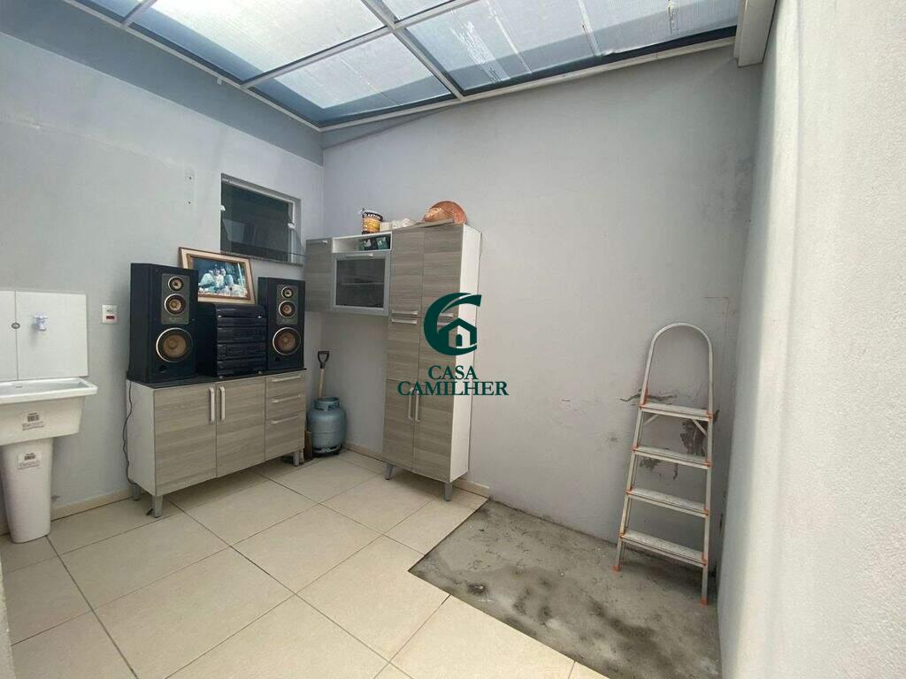 Casa à venda no Granja Daniel: 