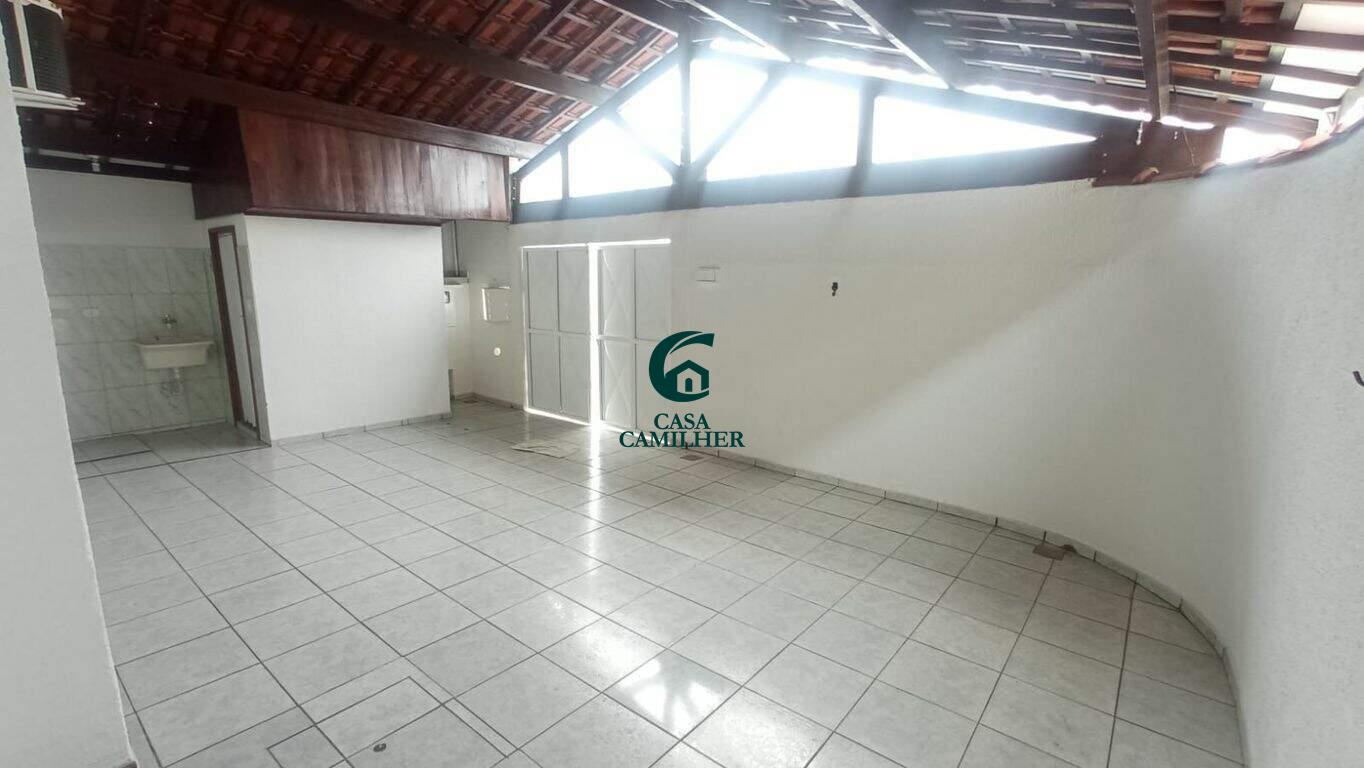 Casa à venda no Parque das Flores: 