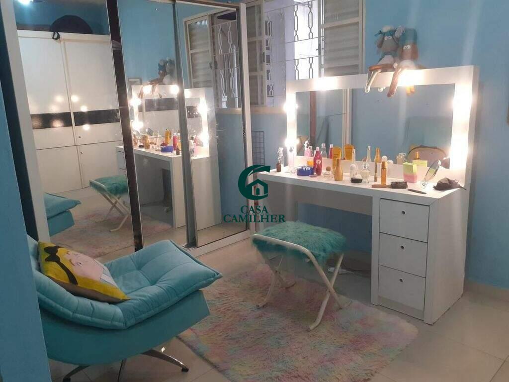 Casa à venda no Vila Iapi: 