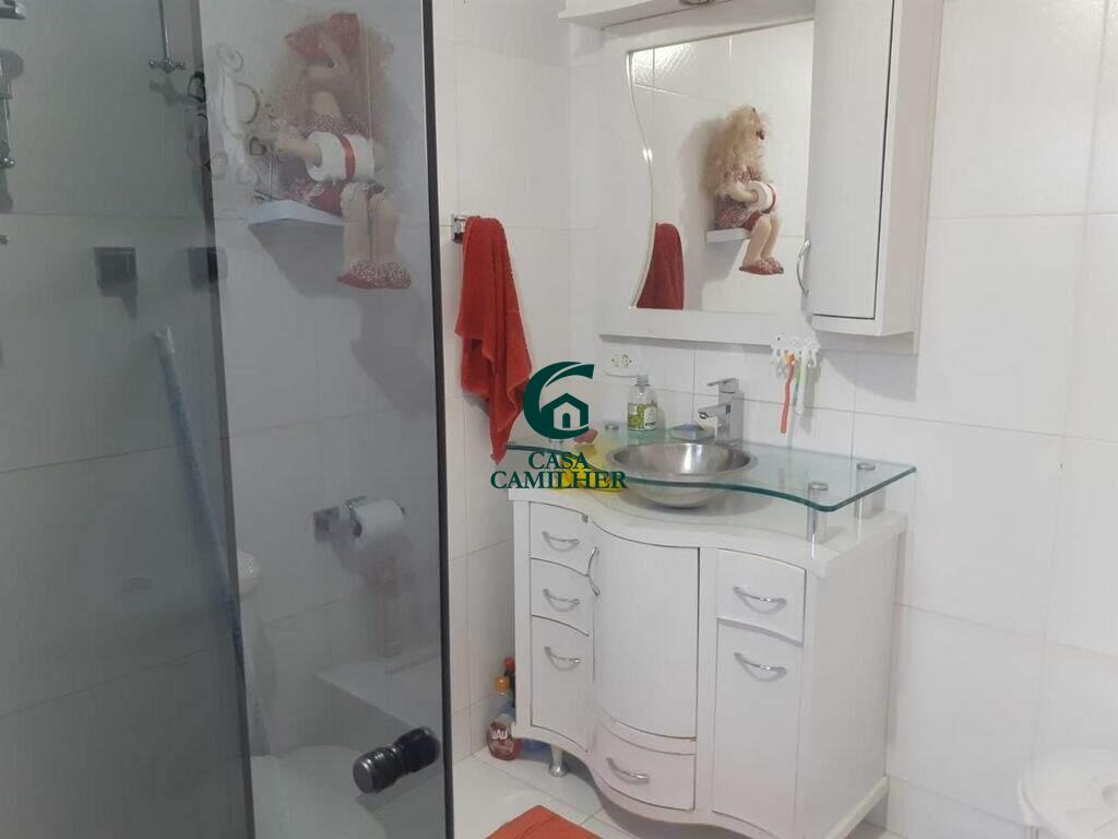 Casa à venda no Vila Iapi: 