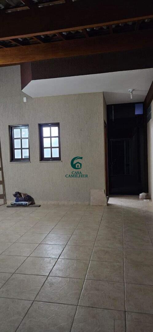 Casa à venda no Parque Arco Íris: 