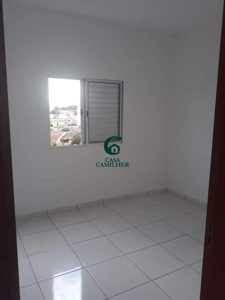 Apartamento à venda no Areão: 