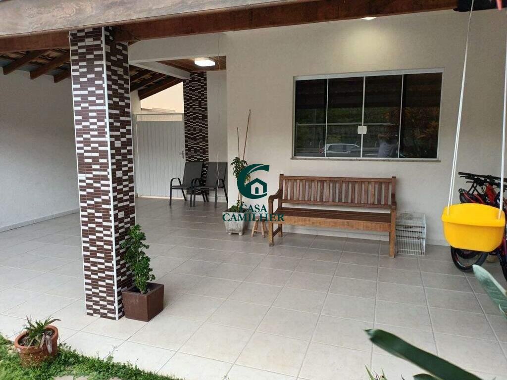 Casa à venda no Areão: 