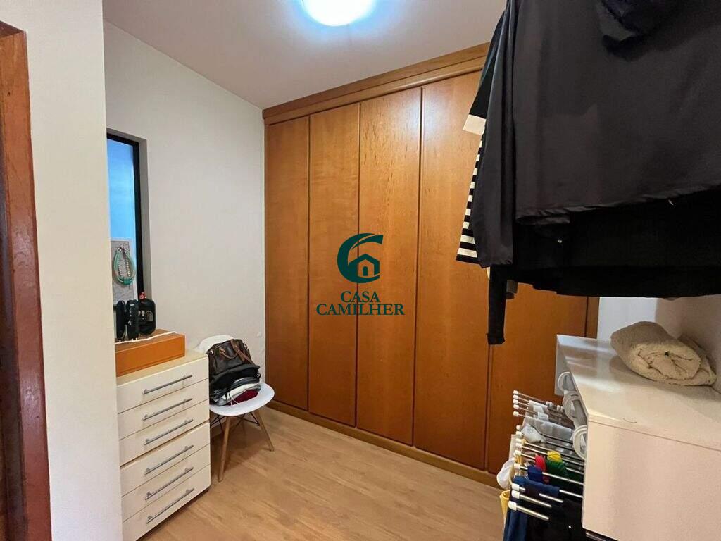 Casa à venda no Caminho Novo: 