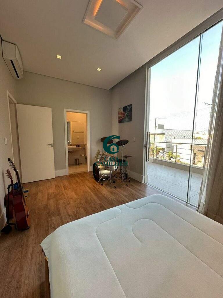 Casa à venda no Condomínio Ouro Ville: 