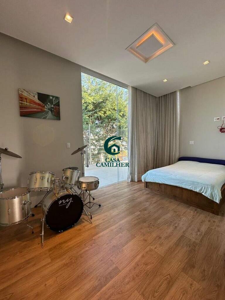 Casa à venda no Condomínio Ouro Ville: 