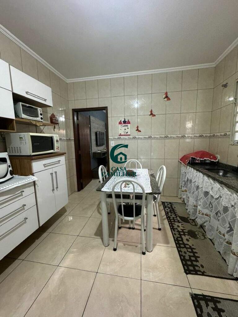 Casa à venda no Jardim Garcez: 