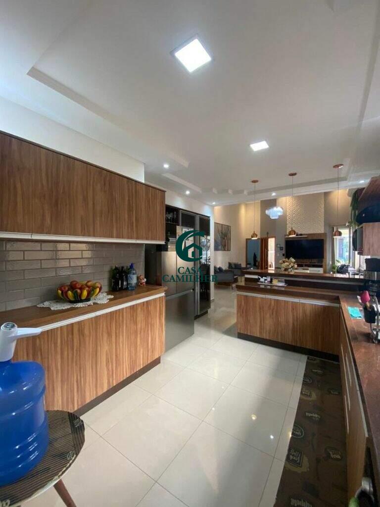 Casa à venda no Condomínio Ouro Ville: 