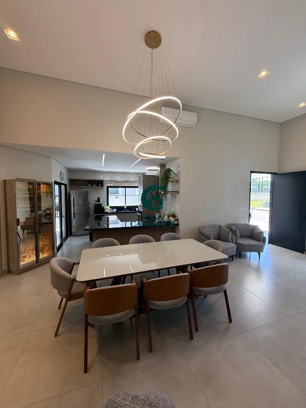 Casa à venda no Bairro dos Guedes: 