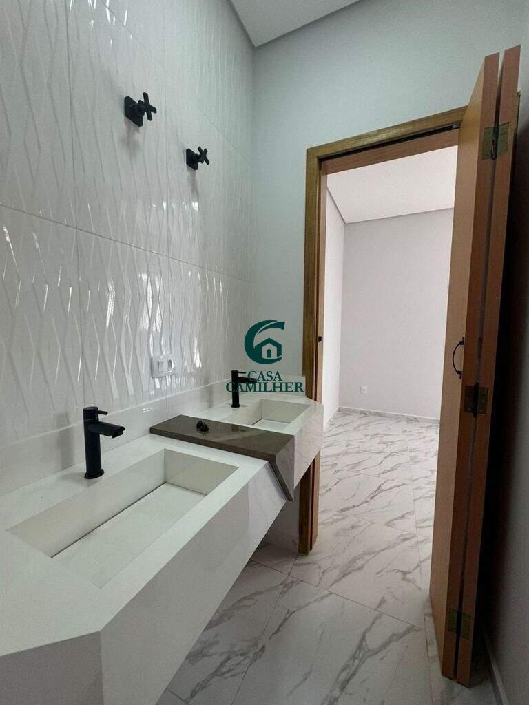 Casa à venda no Quiririm: 