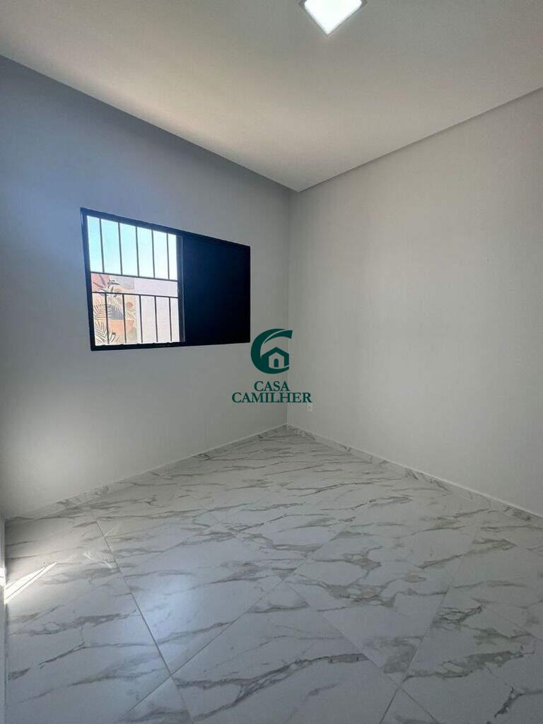 Casa à venda no Quiririm: 