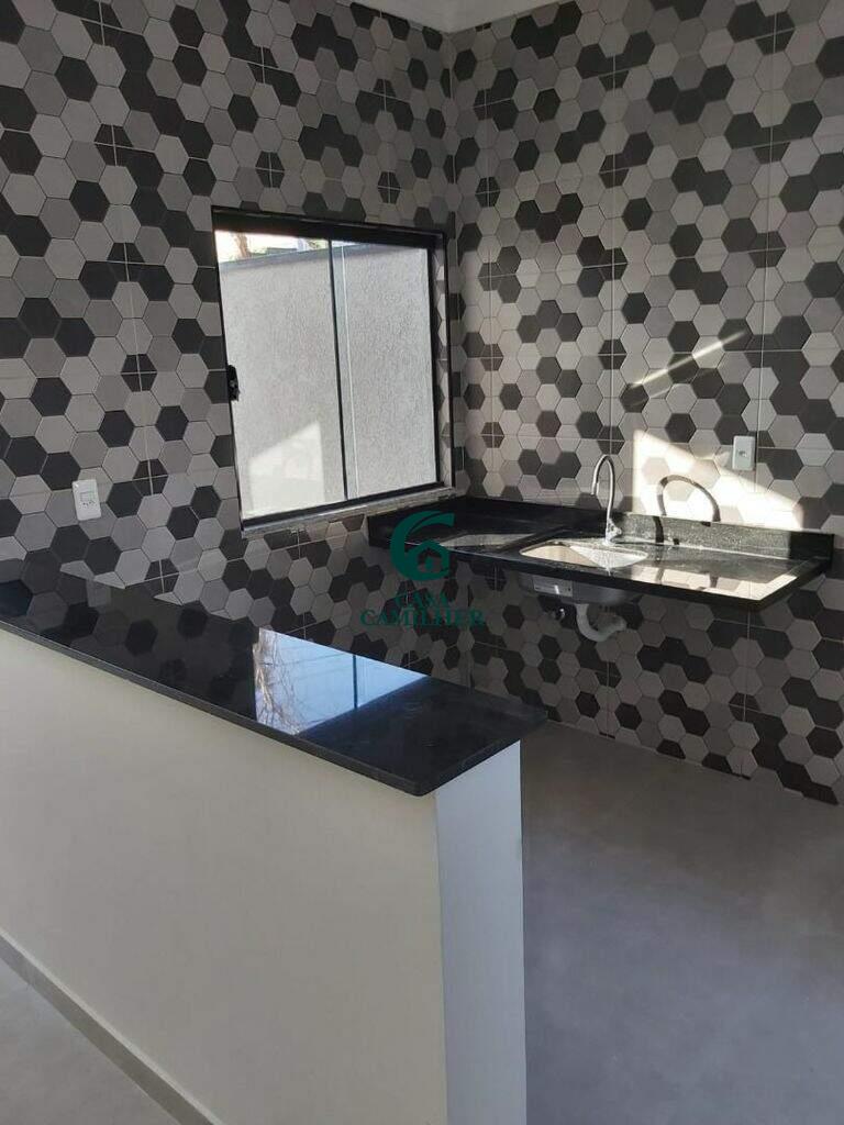 Casa à venda no Jardim Hípica Pinheiro: 