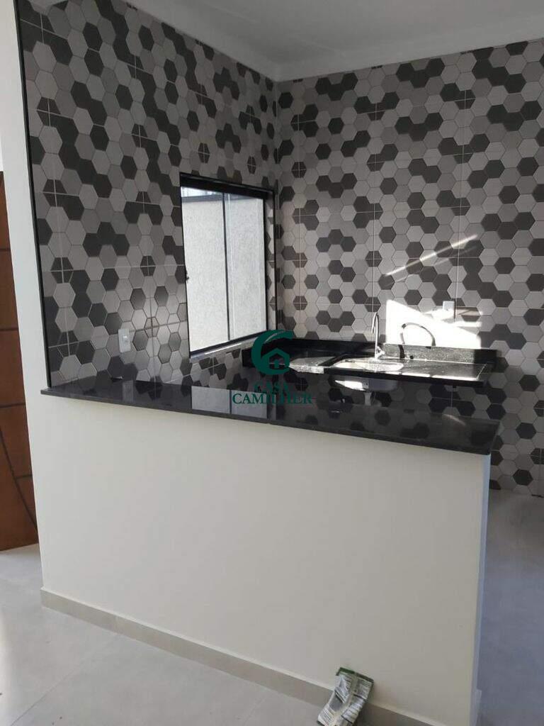 Casa à venda no Jardim Hípica Pinheiro: 