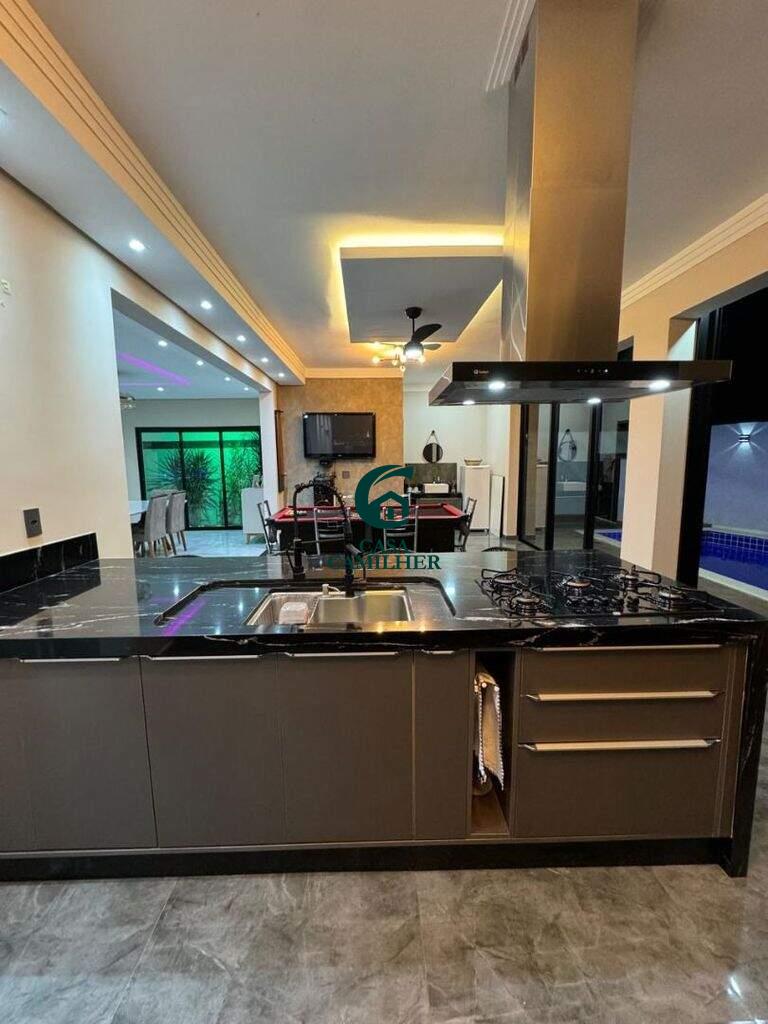 Casa à venda no Bairro dos Guedes: 