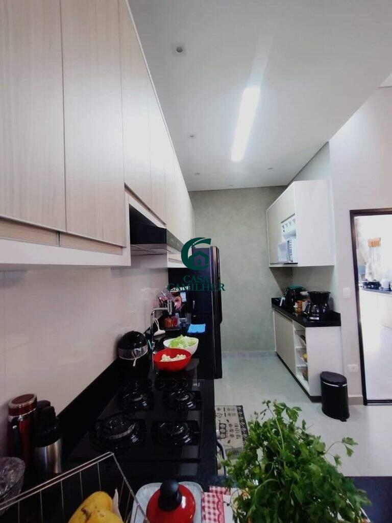 Casa à venda no Bairro dos Guedes: 