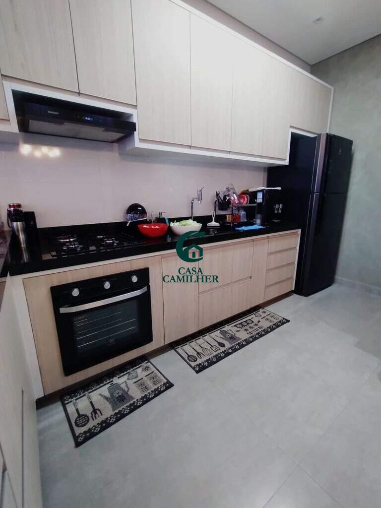 Casa à venda no Bairro dos Guedes: 