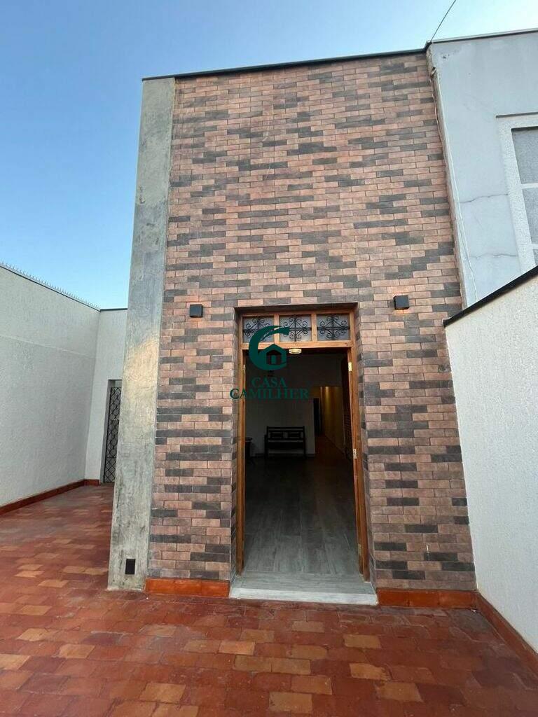 Casa Comercial à venda no Centro: 