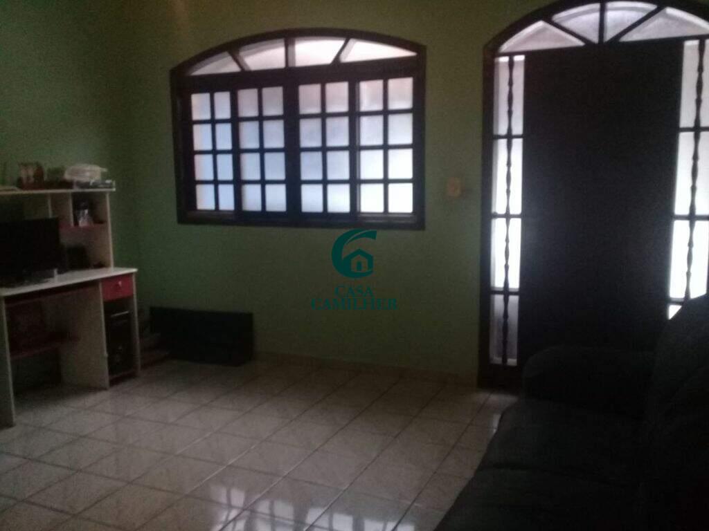 Casa à venda no Centro: 