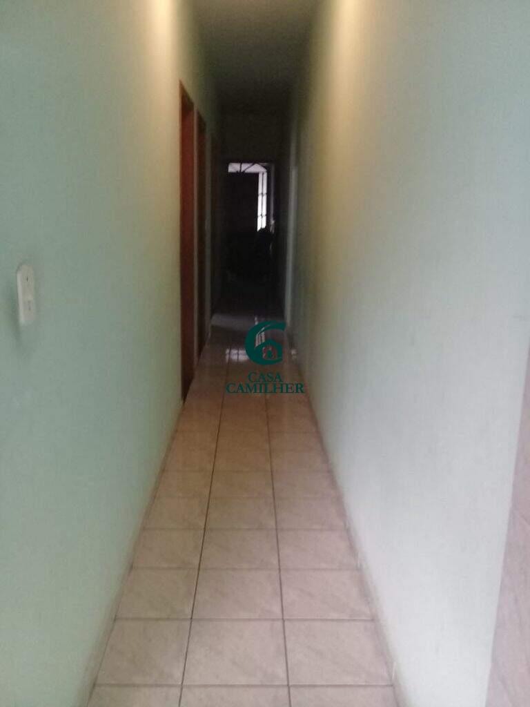 Casa à venda no Centro: 