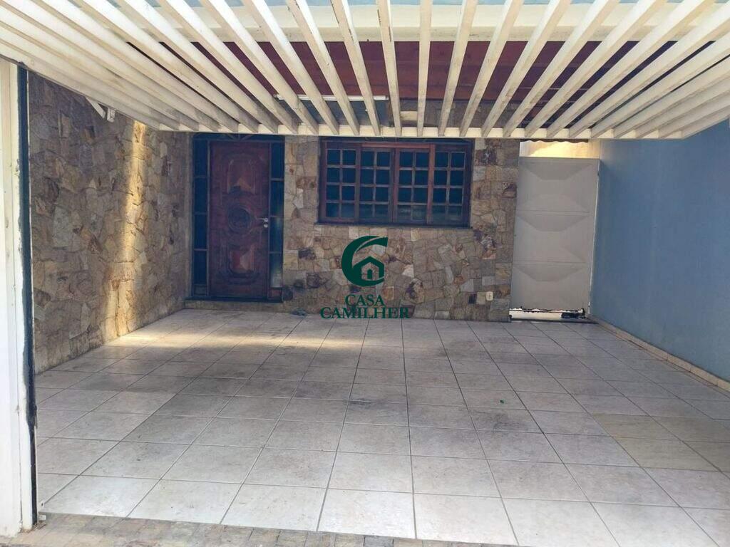 Casa à venda no Centro: 