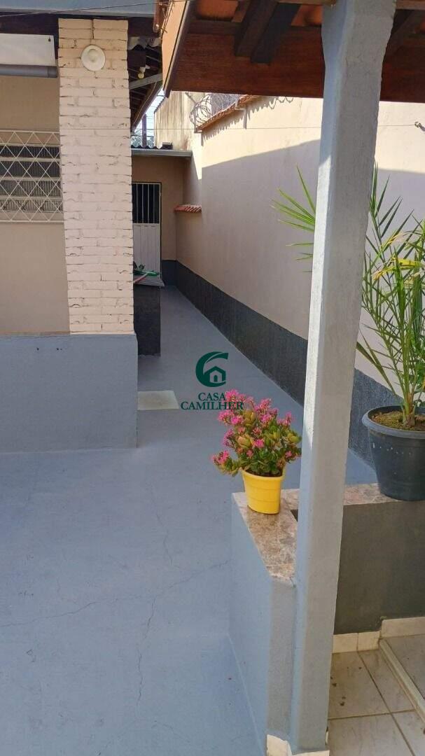 Casa à venda no Parque Senhor do Bonfim: 