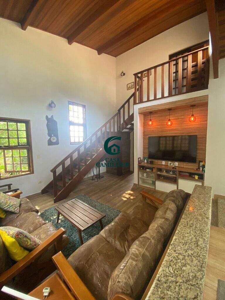 Casa à venda no Chácaras Cataguá: 