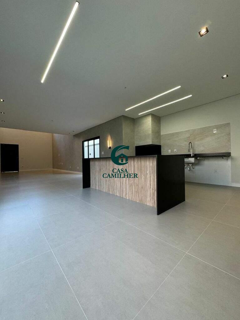 Casa à venda no Condomínio Ouro Ville: 